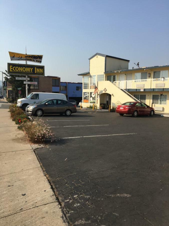 Economy Inn Seaside Exteriör bild